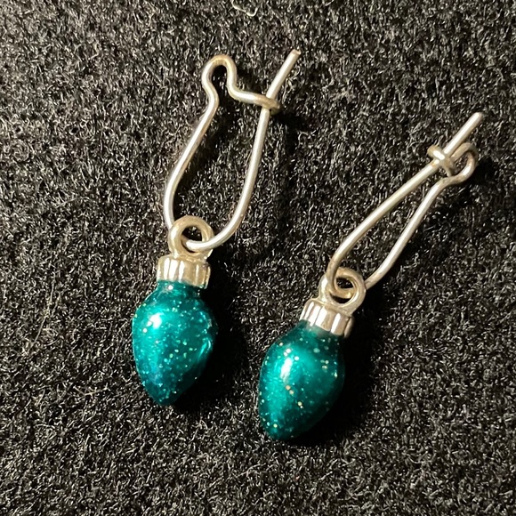 Holiday Earring Bundle - Picture 5 of 5